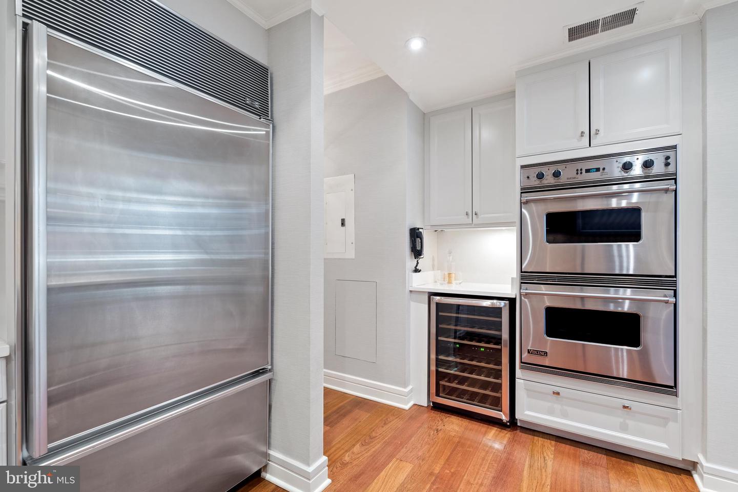 1111 23RD ST NW #4C, WASHINGTON, District Of Columbia 20037, 2 Bedrooms Bedrooms, ,2 BathroomsBathrooms,Residential,For sale,1111 23RD ST NW #4C,DCDC2223006 MLS # DCDC2223006