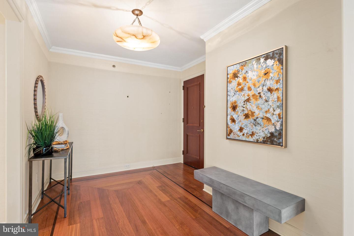 1111 23RD ST NW #4C, WASHINGTON, District Of Columbia 20037, 2 Bedrooms Bedrooms, ,2 BathroomsBathrooms,Residential,For sale,1111 23RD ST NW #4C,DCDC2223006 MLS # DCDC2223006
