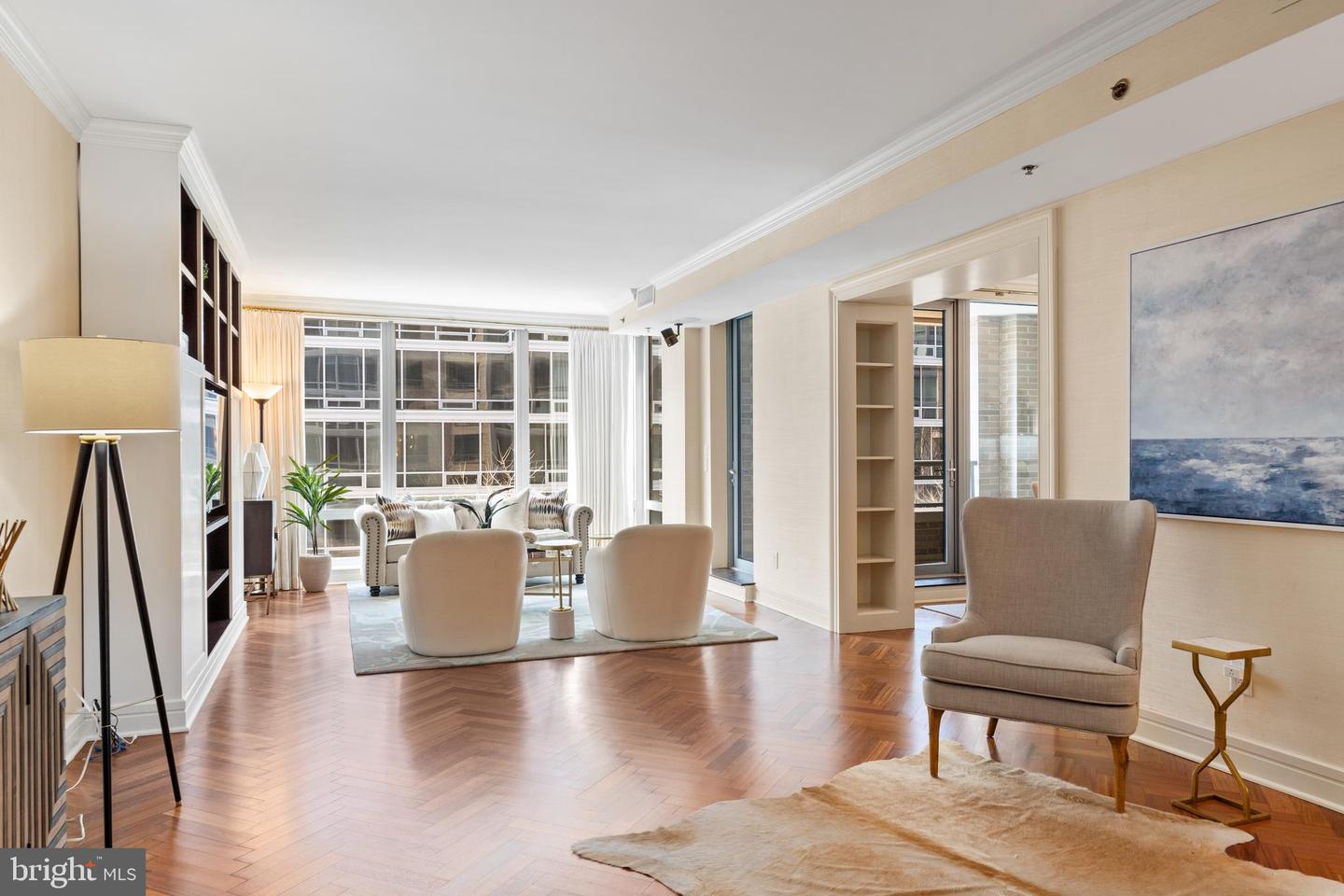 1111 23RD ST NW #4C, WASHINGTON, District Of Columbia 20037, 2 Bedrooms Bedrooms, ,2 BathroomsBathrooms,Residential,For sale,1111 23RD ST NW #4C,DCDC2223006 MLS # DCDC2223006