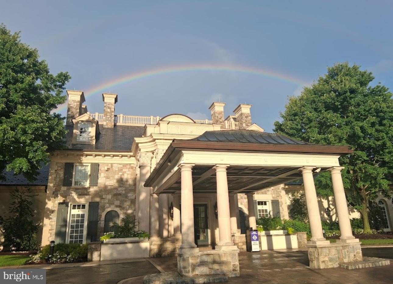 1901 BELLE HAVEN RD, ALEXANDRIA, Virginia 22307, 5 Bedrooms Bedrooms, ,3 BathroomsBathrooms,Residential,For sale,1901 BELLE HAVEN RD,VAFX2272718 MLS # VAFX2272718