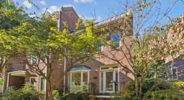 4044 CHANCERY CT NW, WASHINGTON, District Of Columbia 20007, 3 Bedrooms Bedrooms, 8 Rooms Rooms,3 BathroomsBathrooms,Residential,For sale,4044 CHANCERY CT NW,DCDC2227290 MLS # DCDC2227290