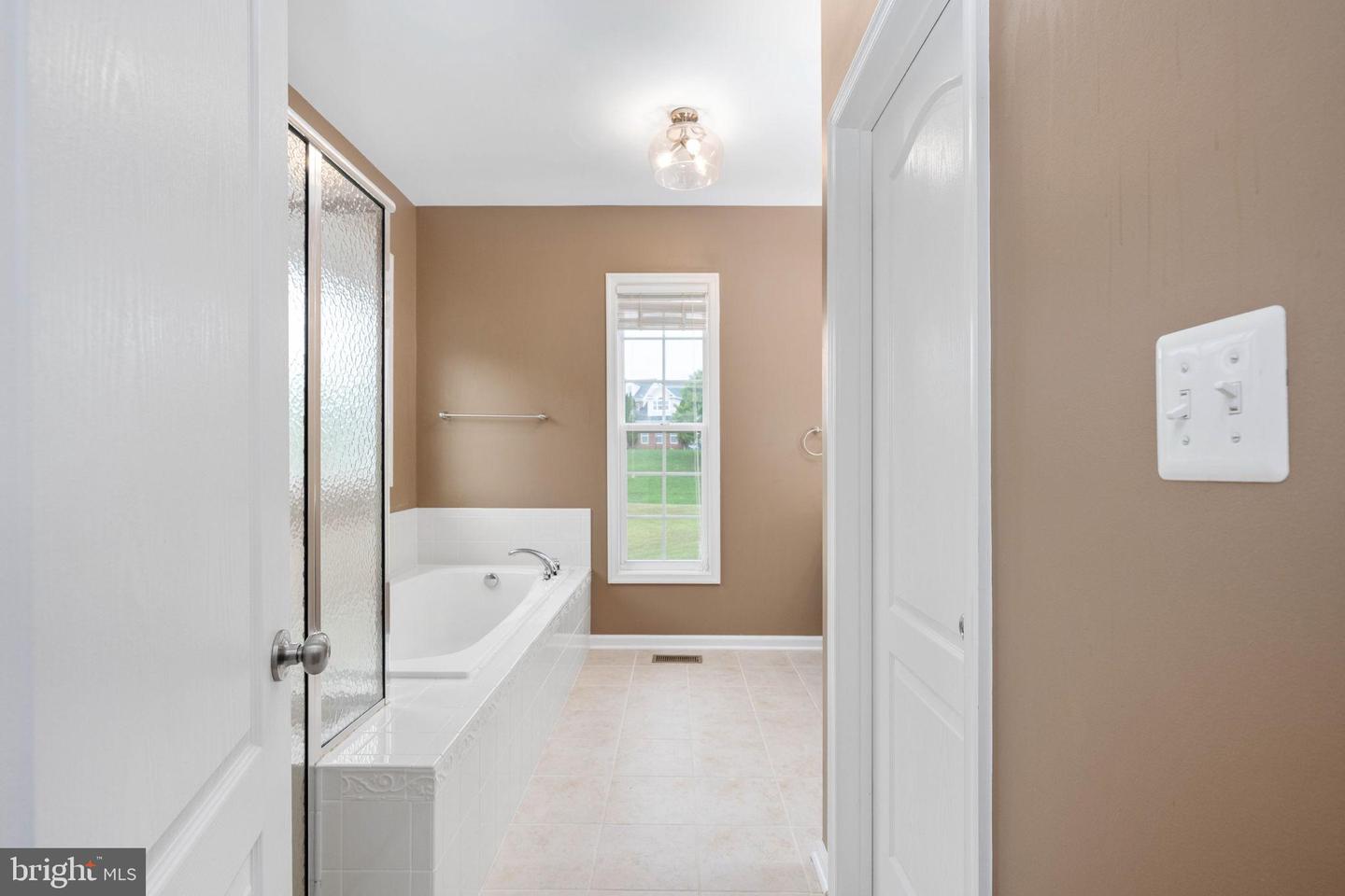 14 CRANSTON LN, STAFFORD, Virginia 22556, 6 Bedrooms Bedrooms, 10 Rooms Rooms,4 BathroomsBathrooms,Residential,For sale,14 CRANSTON LN,VAST2043554 MLS # VAST2043554