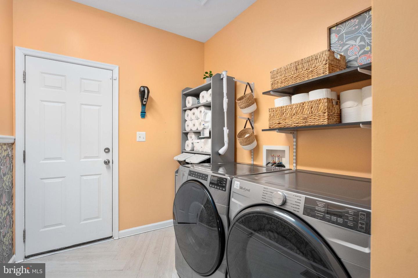 14 CRANSTON LN, STAFFORD, Virginia 22556, 6 Bedrooms Bedrooms, 10 Rooms Rooms,4 BathroomsBathrooms,Residential,For sale,14 CRANSTON LN,VAST2043554 MLS # VAST2043554