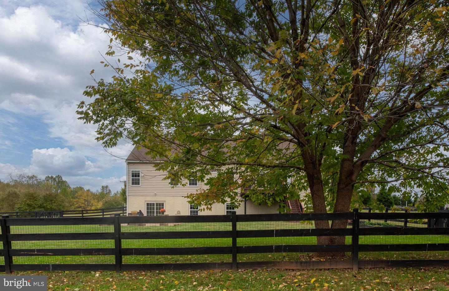 14 CRANSTON LN, STAFFORD, Virginia 22556, 6 Bedrooms Bedrooms, 10 Rooms Rooms,4 BathroomsBathrooms,Residential,For sale,14 CRANSTON LN,VAST2043554 MLS # VAST2043554