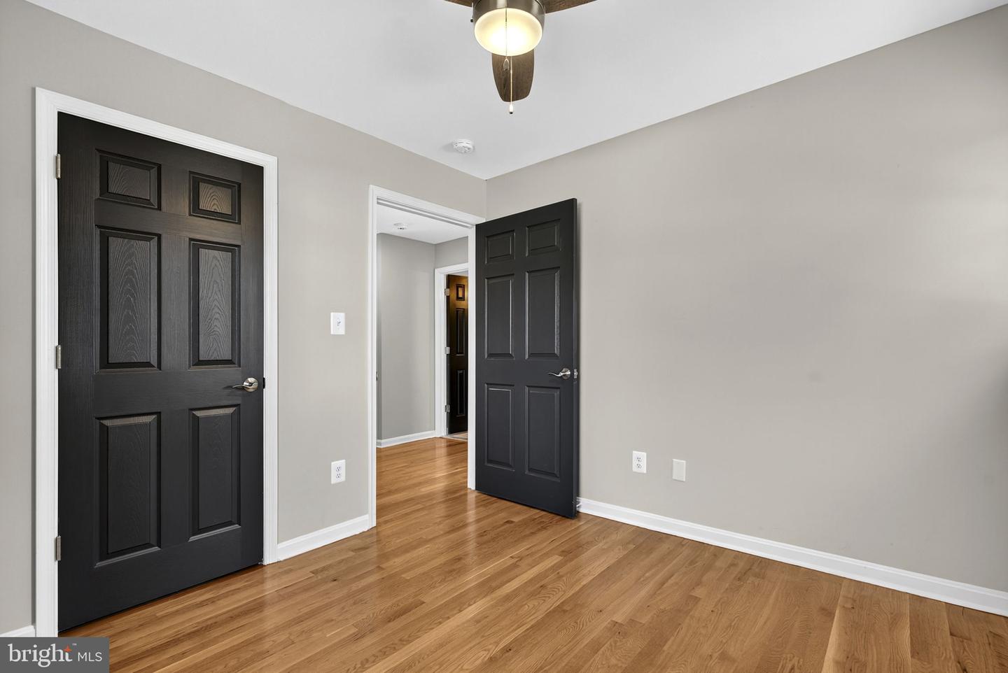 2140 SIXTH ST, MIDDLETOWN, Virginia 22645, 5 Bedrooms Bedrooms, ,4 BathroomsBathrooms,Residential,For sale,2140 SIXTH ST,VAFV2037492 MLS # VAFV2037492