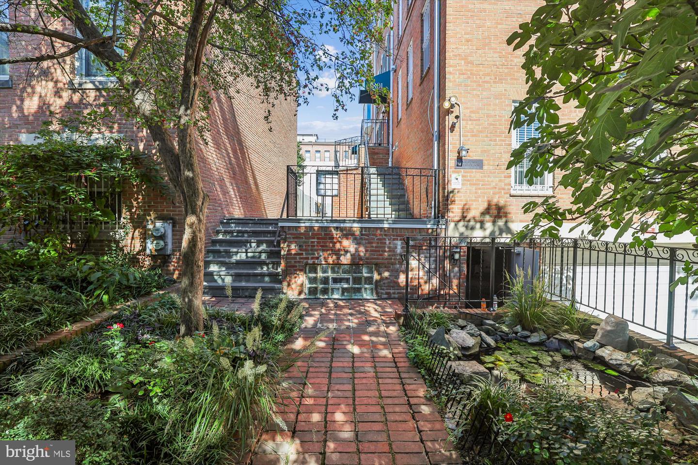 1803 T STREET NW #3 (B), WASHINGTON, District Of Columbia 20009, 2 Bedrooms Bedrooms, ,1 BathroomBathrooms,Residential,For sale,1803 T STREET NW #3 (B),DCDC2227882 MLS # DCDC2227882