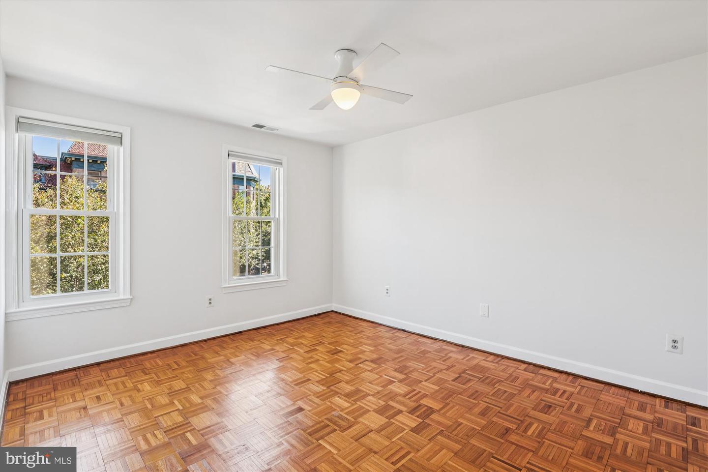 1803 T STREET NW #3 (B), WASHINGTON, District Of Columbia 20009, 2 Bedrooms Bedrooms, ,1 BathroomBathrooms,Residential,For sale,1803 T STREET NW #3 (B),DCDC2227882 MLS # DCDC2227882