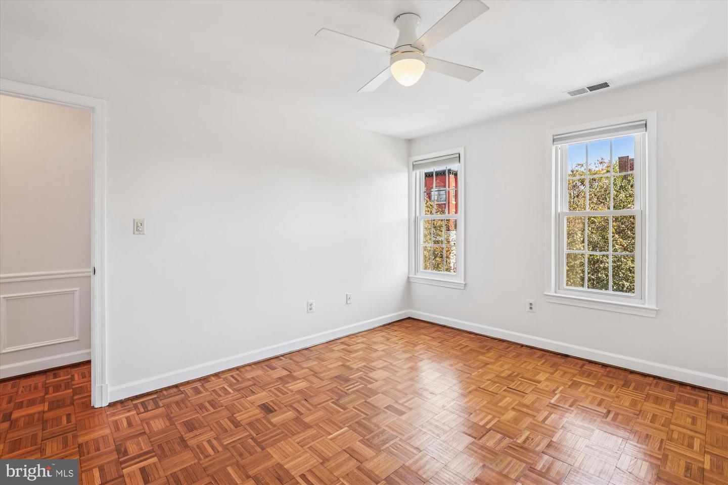 1803 T STREET NW #3 (B), WASHINGTON, District Of Columbia 20009, 2 Bedrooms Bedrooms, ,1 BathroomBathrooms,Residential,For sale,1803 T STREET NW #3 (B),DCDC2227882 MLS # DCDC2227882