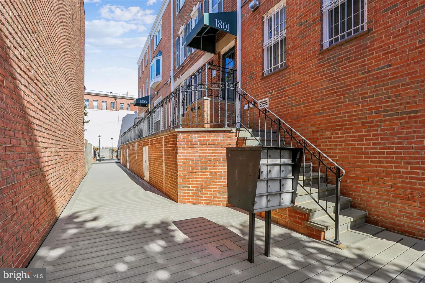 1803 T STREET NW #3 (B), WASHINGTON, District Of Columbia 20009, 2 Bedrooms Bedrooms, ,1 BathroomBathrooms,Residential,For sale,1803 T STREET NW #3 (B),DCDC2227882 MLS # DCDC2227882