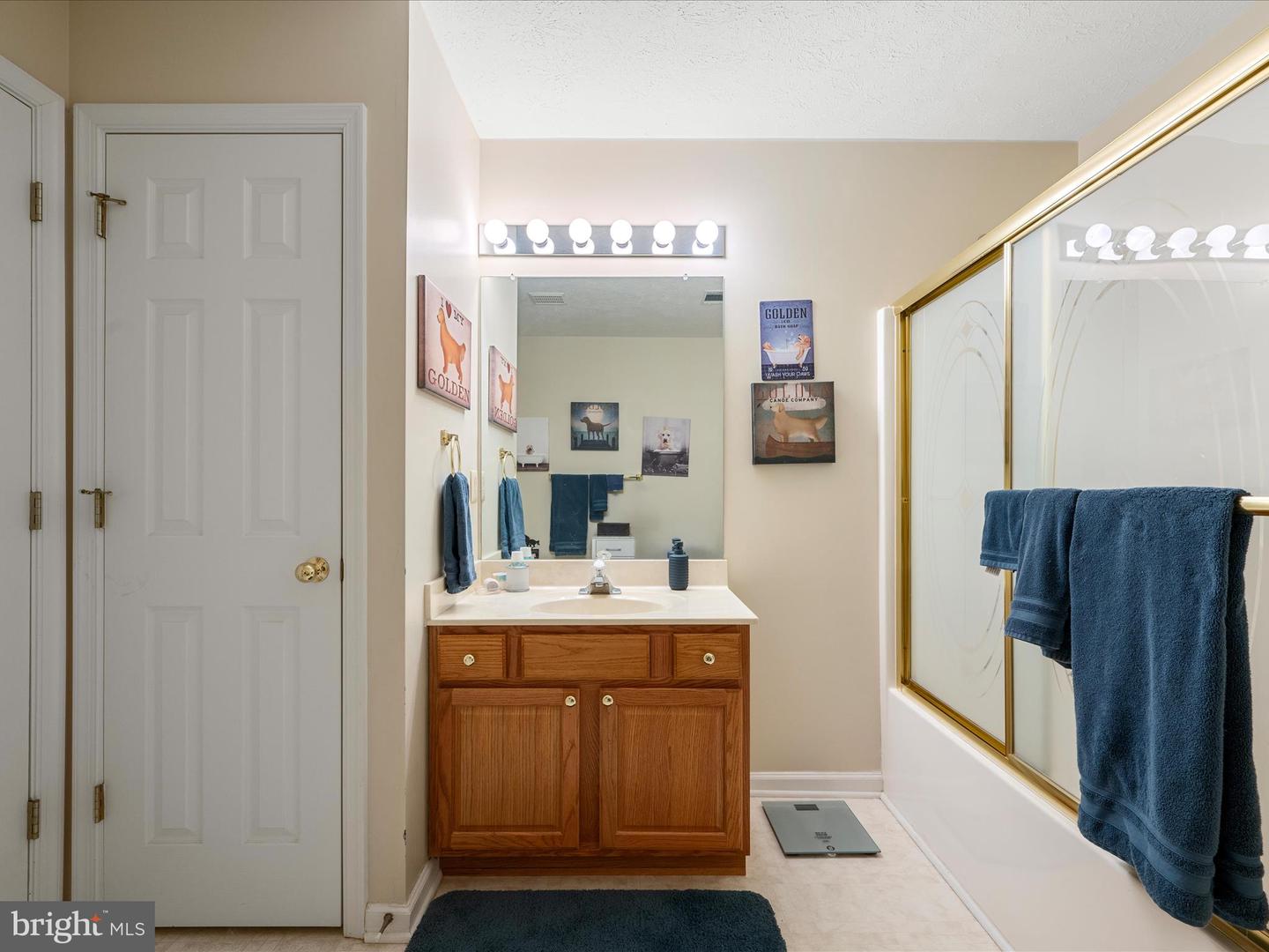 222 CRESTWOOD LN, WINCHESTER, Virginia 22602, 2 Bedrooms Bedrooms, ,2 BathroomsBathrooms,Residential,For sale,222 CRESTWOOD LN,VAFV2037554 MLS # VAFV2037554