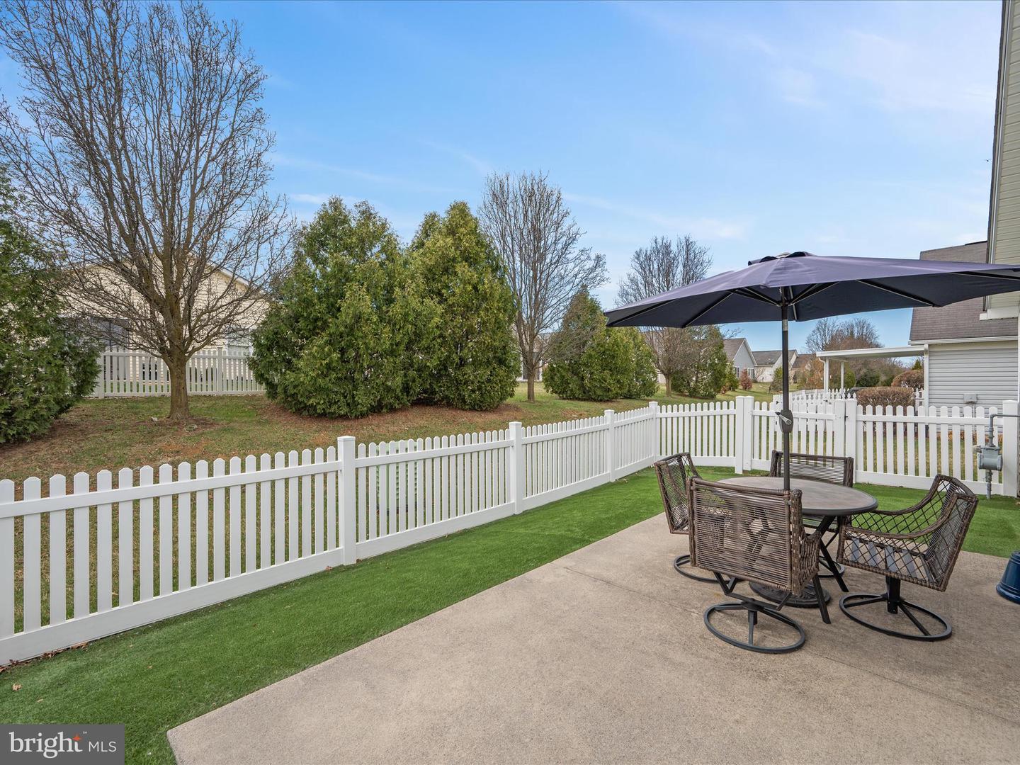 222 CRESTWOOD LN, WINCHESTER, Virginia 22602, 2 Bedrooms Bedrooms, ,2 BathroomsBathrooms,Residential,For sale,222 CRESTWOOD LN,VAFV2037554 MLS # VAFV2037554