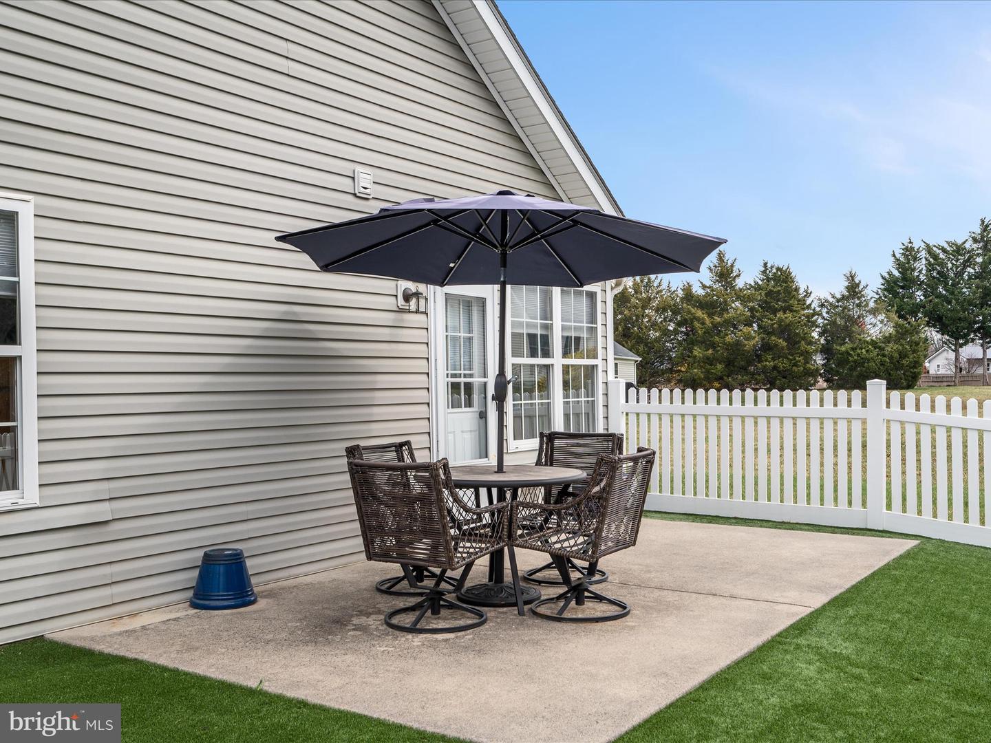222 CRESTWOOD LN, WINCHESTER, Virginia 22602, 2 Bedrooms Bedrooms, ,2 BathroomsBathrooms,Residential,For sale,222 CRESTWOOD LN,VAFV2037554 MLS # VAFV2037554