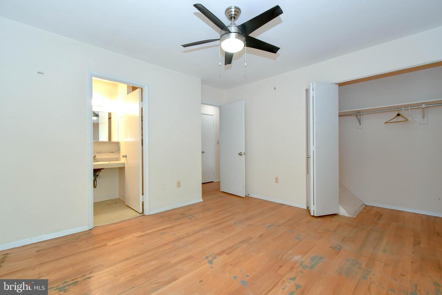 1765 WAINWRIGHT DR, RESTON, Virginia 20190, 4 Bedrooms Bedrooms, ,3 BathroomsBathrooms,Residential,For sale,1765 WAINWRIGHT DR,VAFX2275438 MLS # VAFX2275438