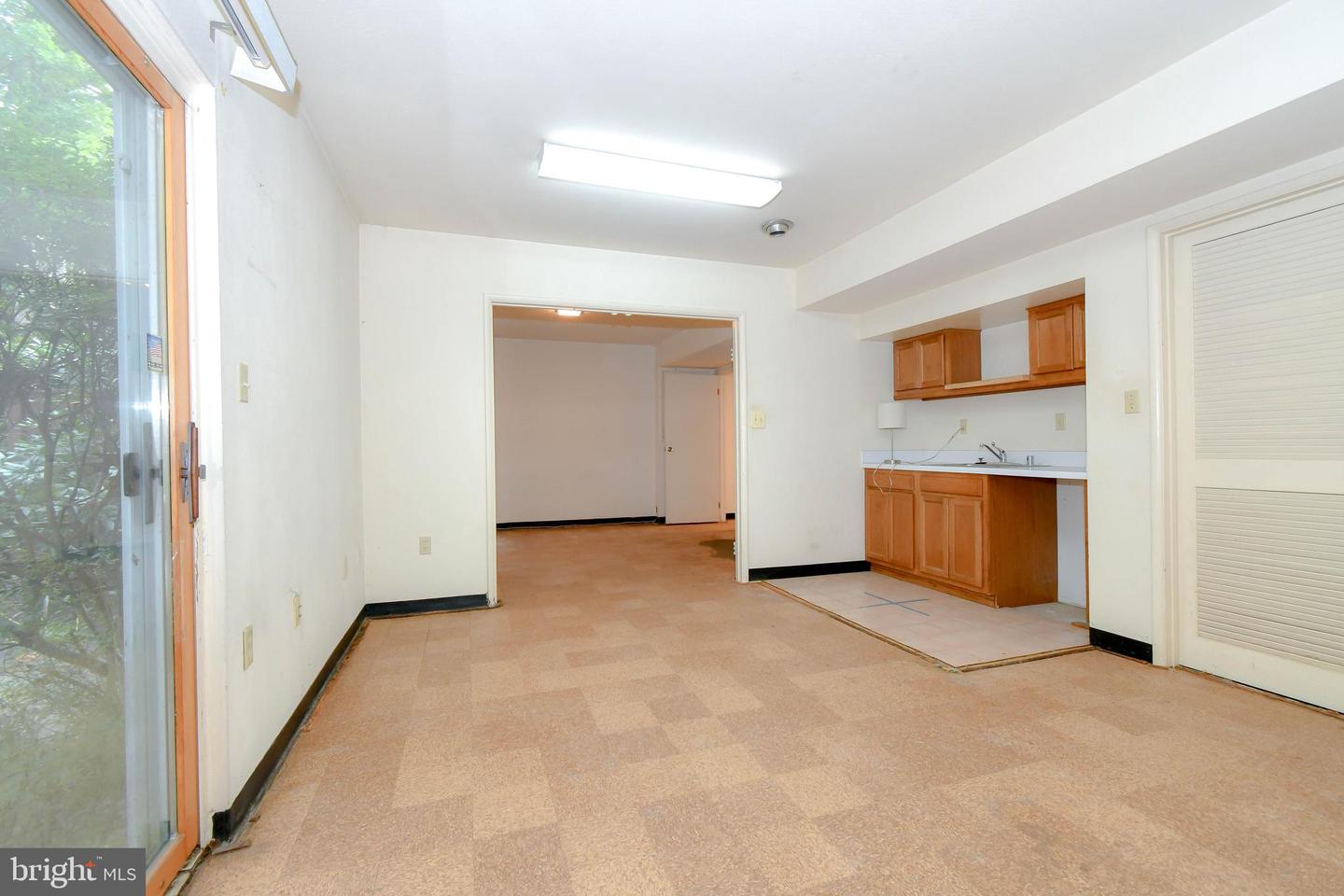1765 WAINWRIGHT DR, RESTON, Virginia 20190, 4 Bedrooms Bedrooms, ,3 BathroomsBathrooms,Residential,For sale,1765 WAINWRIGHT DR,VAFX2275438 MLS # VAFX2275438