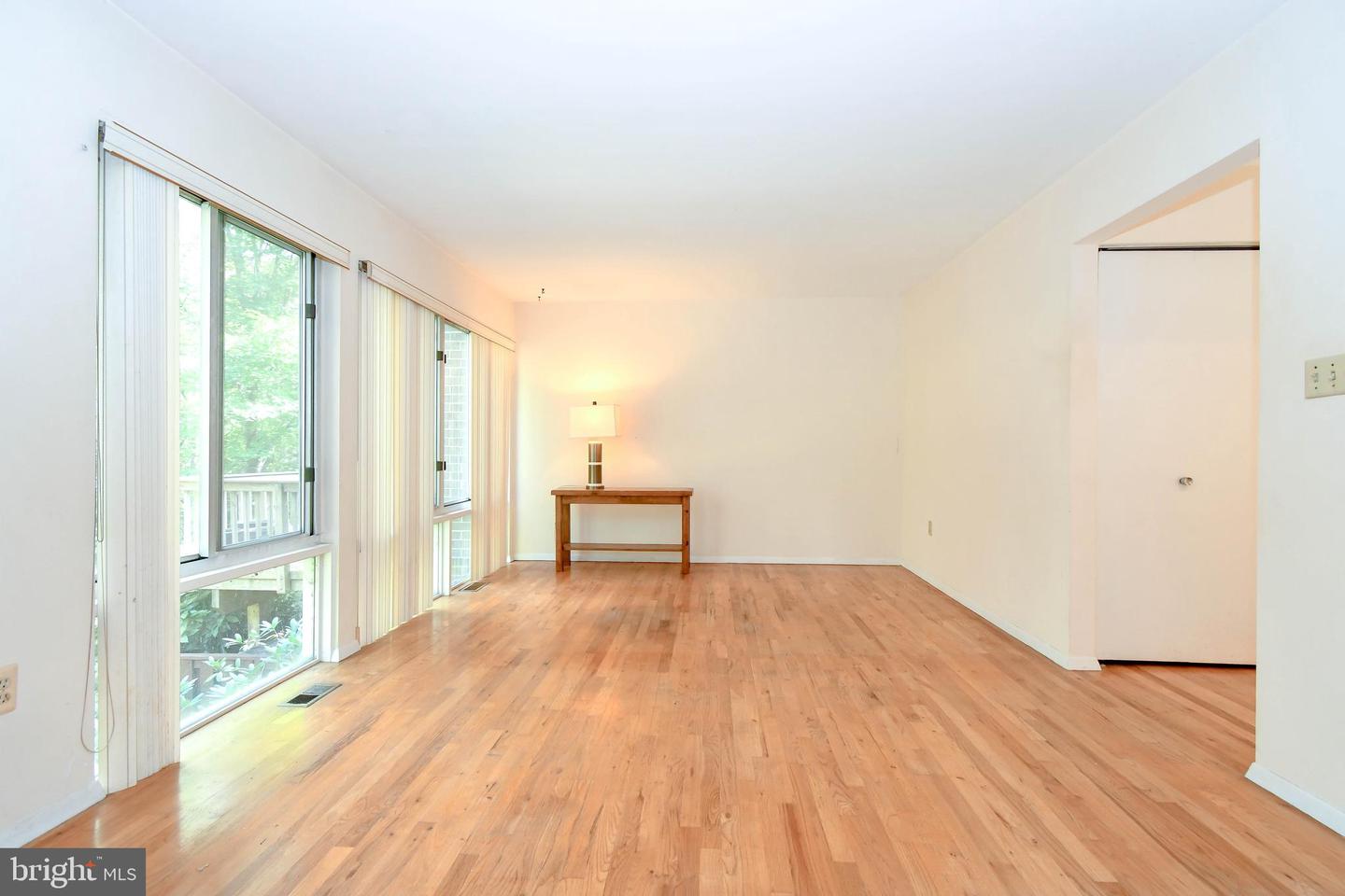 1765 WAINWRIGHT DR, RESTON, Virginia 20190, 4 Bedrooms Bedrooms, ,3 BathroomsBathrooms,Residential,For sale,1765 WAINWRIGHT DR,VAFX2275438 MLS # VAFX2275438