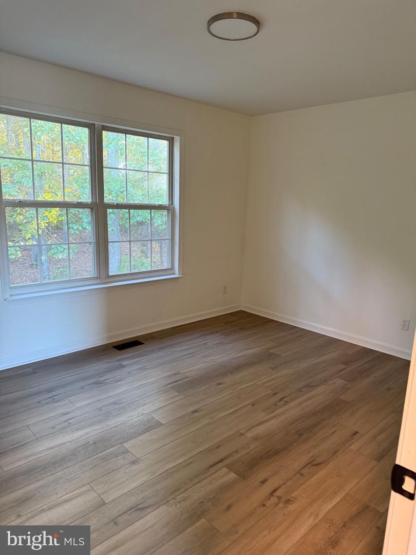 8701 ROMONA CT, FREDERICKSBURG, Virginia 22407, 6 Bedrooms Bedrooms, 9 Rooms Rooms,3 BathroomsBathrooms,Residential,For sale,8701 ROMONA CT,VASP2037100 MLS # VASP2037100