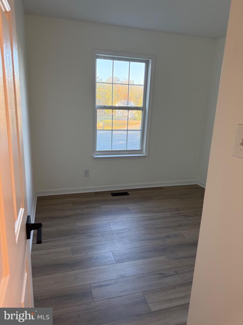 8701 ROMONA CT, FREDERICKSBURG, Virginia 22407, 6 Bedrooms Bedrooms, 9 Rooms Rooms,3 BathroomsBathrooms,Residential,For sale,8701 ROMONA CT,VASP2037100 MLS # VASP2037100
