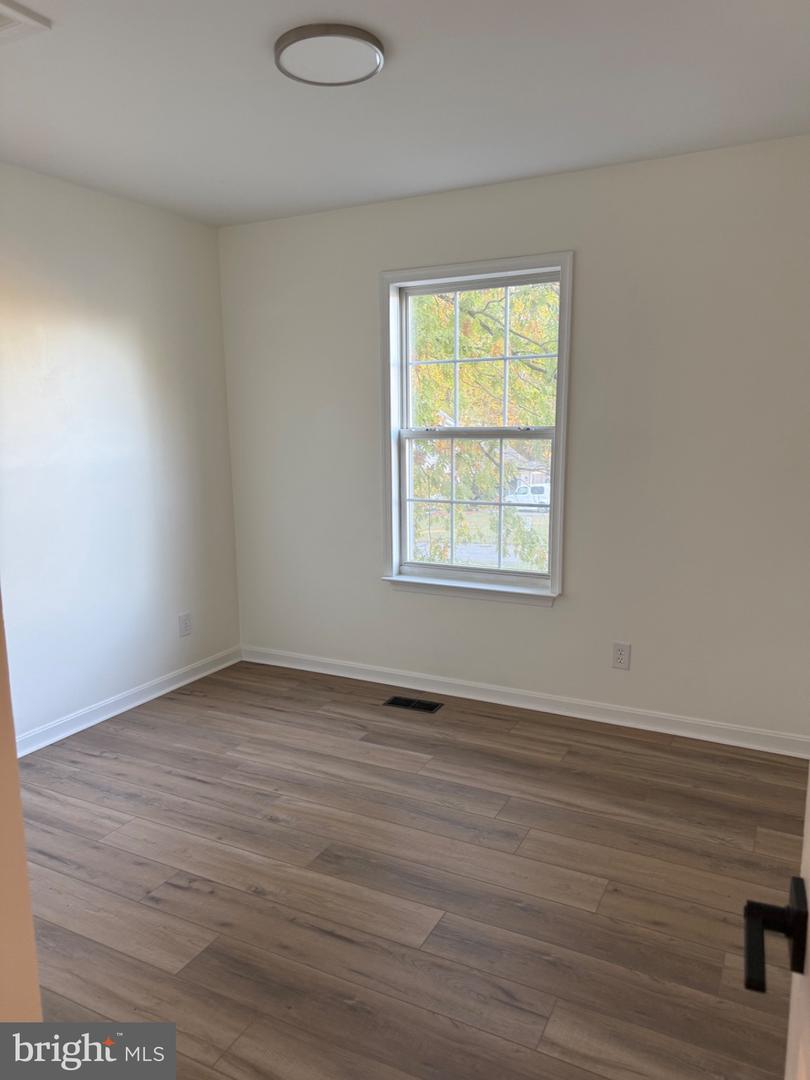 8701 ROMONA CT, FREDERICKSBURG, Virginia 22407, 6 Bedrooms Bedrooms, 9 Rooms Rooms,3 BathroomsBathrooms,Residential,For sale,8701 ROMONA CT,VASP2037100 MLS # VASP2037100