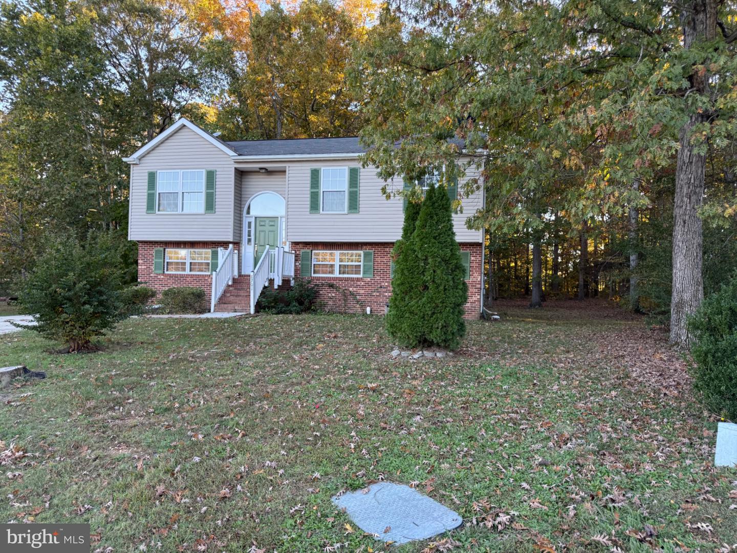 8701 ROMONA CT, FREDERICKSBURG, Virginia 22407, 6 Bedrooms Bedrooms, 9 Rooms Rooms,3 BathroomsBathrooms,Residential,For sale,8701 ROMONA CT,VASP2037100 MLS # VASP2037100