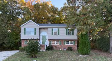8701 ROMONA CT, FREDERICKSBURG, Virginia 22407, 6 Bedrooms Bedrooms, 9 Rooms Rooms,3 BathroomsBathrooms,Residential,For sale,8701 ROMONA CT,VASP2037100 MLS # VASP2037100