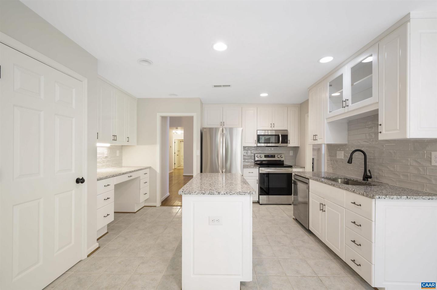 334 GRAYROCK DR, CROZET, Virginia 22932, 3 Bedrooms Bedrooms, ,2 BathroomsBathrooms,Residential,For sale,334 GRAYROCK DR,670248 MLS # 670248 334 GRAYROCK DR, CROZET, Virginia 22932, 3 Bedrooms Bedrooms, ,2 BathroomsBathrooms,Residential,For sale,334 GRAYROCK DR,670248 MLS # 670248