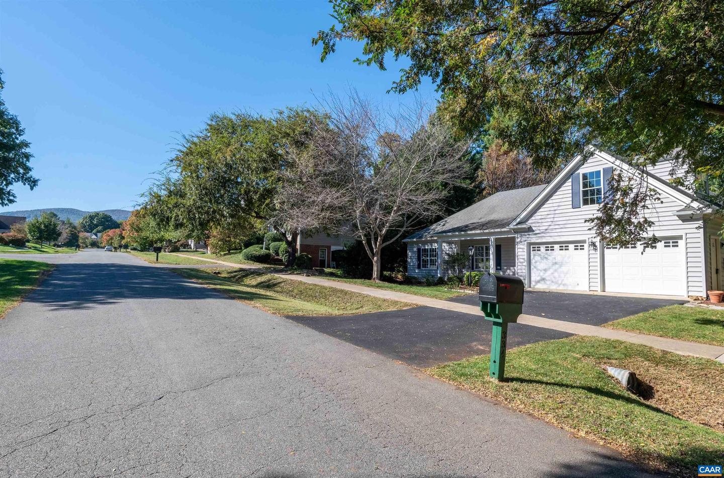 334 GRAYROCK DR, CROZET, Virginia 22932, 3 Bedrooms Bedrooms, ,2 BathroomsBathrooms,Residential,For sale,334 GRAYROCK DR,670248 MLS # 670248 334 GRAYROCK DR, CROZET, Virginia 22932, 3 Bedrooms Bedrooms, ,2 BathroomsBathrooms,Residential,For sale,334 GRAYROCK DR,670248 MLS # 670248