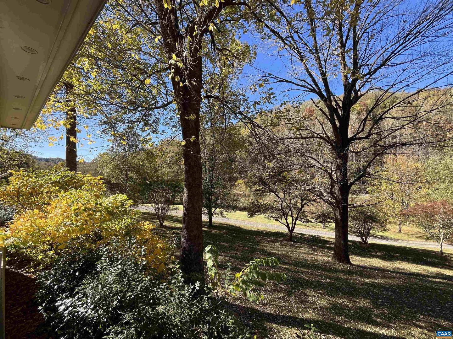 4375 TAYLOR CREEK RD, AFTON, Virginia 22920, 4 Bedrooms Bedrooms, ,3 BathroomsBathrooms,Residential,For sale,4375 TAYLOR CREEK RD,670261 MLS # 670261