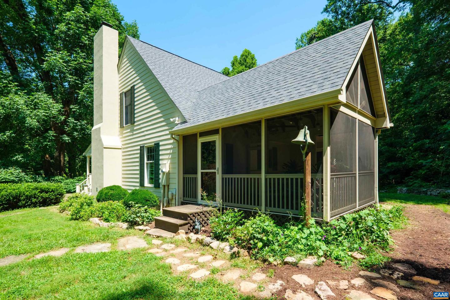 4375 TAYLOR CREEK RD, AFTON, Virginia 22920, 4 Bedrooms Bedrooms, ,3 BathroomsBathrooms,Residential,For sale,4375 TAYLOR CREEK RD,670261 MLS # 670261