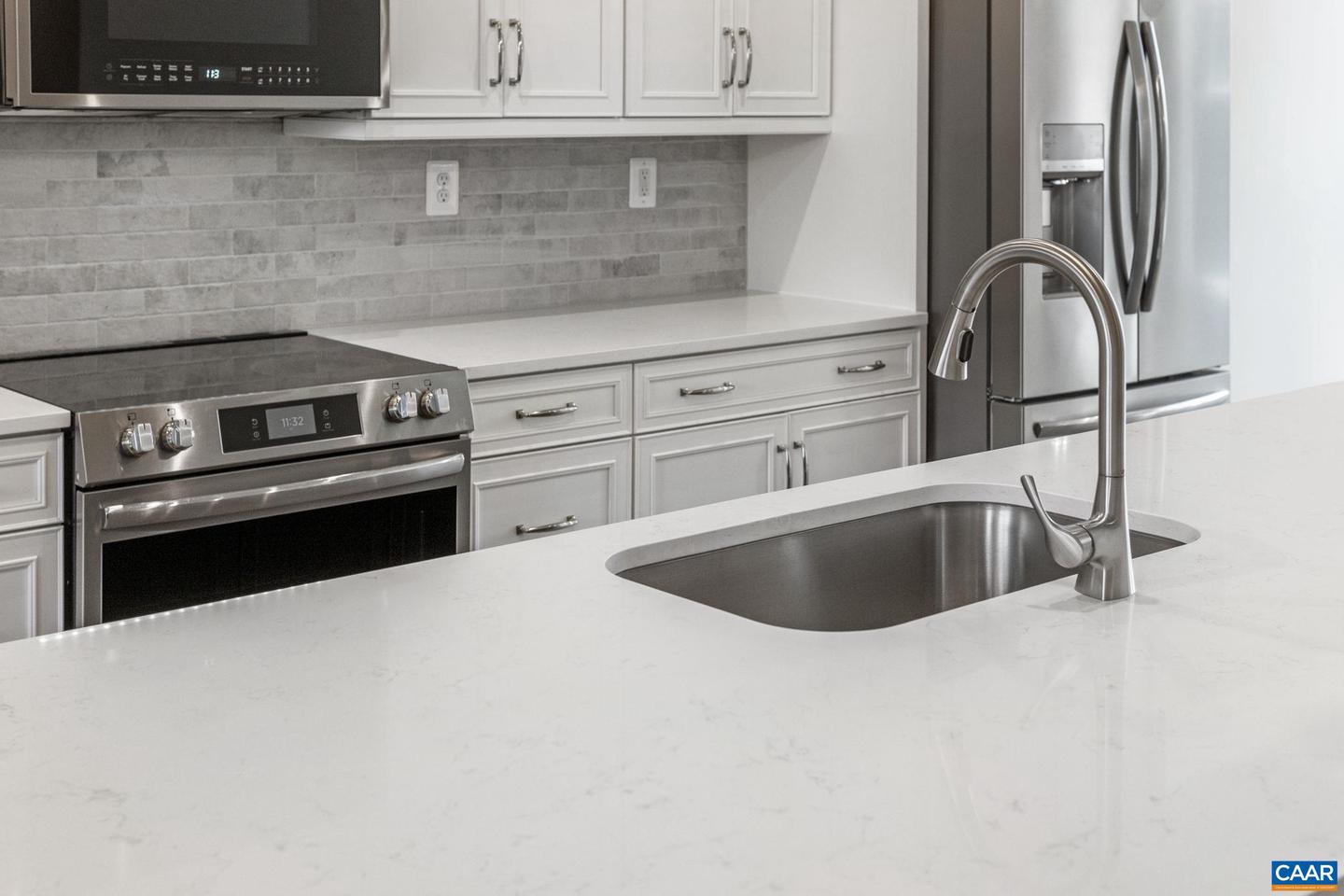 37 LINDLEY PL, CHARLOTTESVILLE, Virginia 22901, 3 Bedrooms Bedrooms, ,2 BathroomsBathrooms,Residential,For sale,37 LINDLEY PL,670262 MLS # 670262