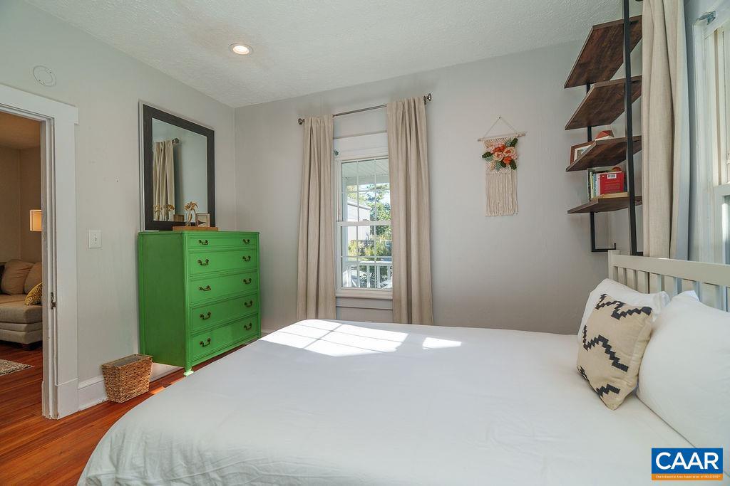 1112 MONTROSE AVE, CHARLOTTESVILLE, Virginia 22902, 2 Bedrooms Bedrooms, ,1 BathroomBathrooms,Residential,For sale,1112 MONTROSE AVE,670268 MLS # 670268