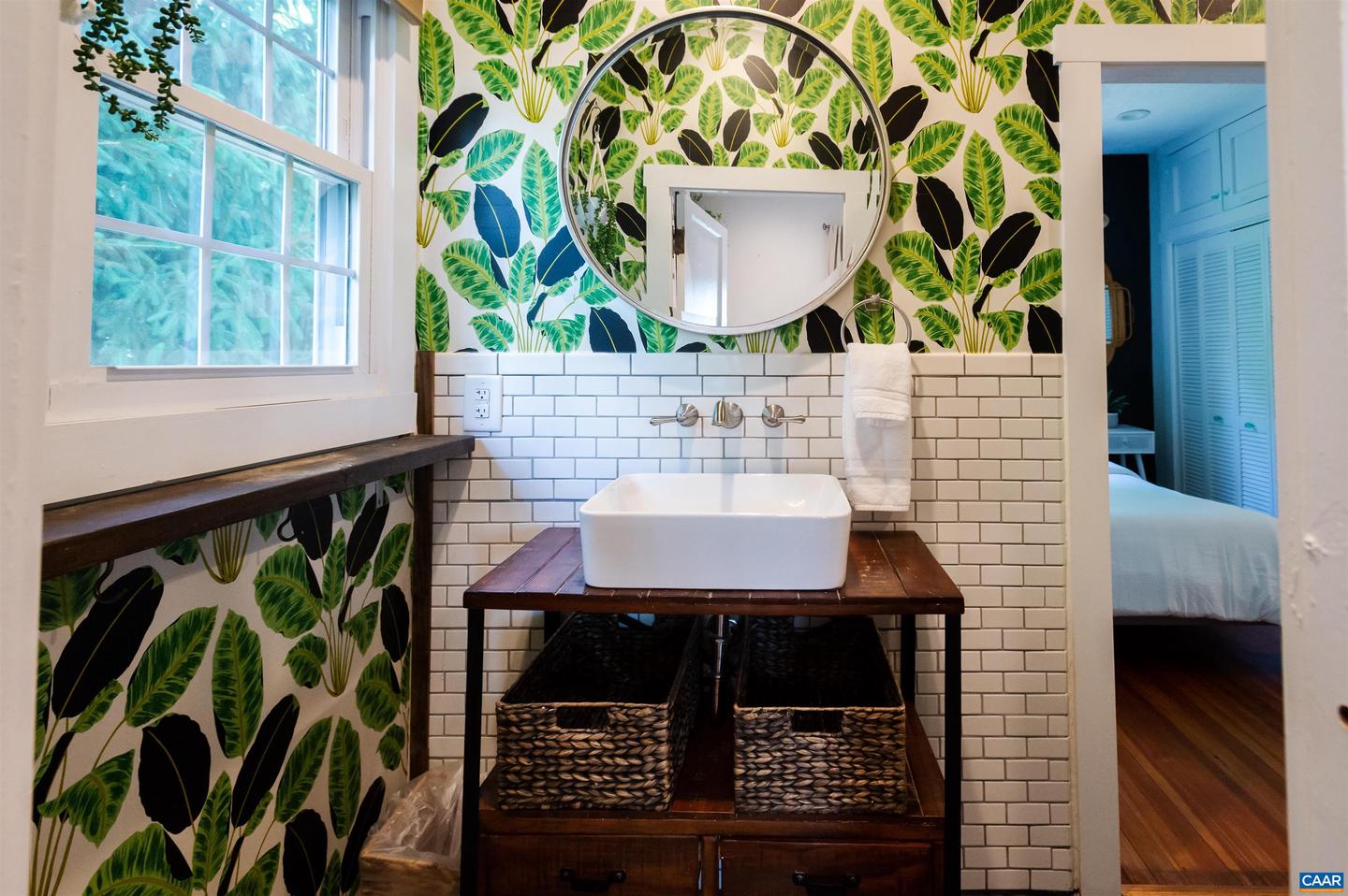 1112 MONTROSE AVE, CHARLOTTESVILLE, Virginia 22902, 2 Bedrooms Bedrooms, ,1 BathroomBathrooms,Residential,For sale,1112 MONTROSE AVE,670268 MLS # 670268