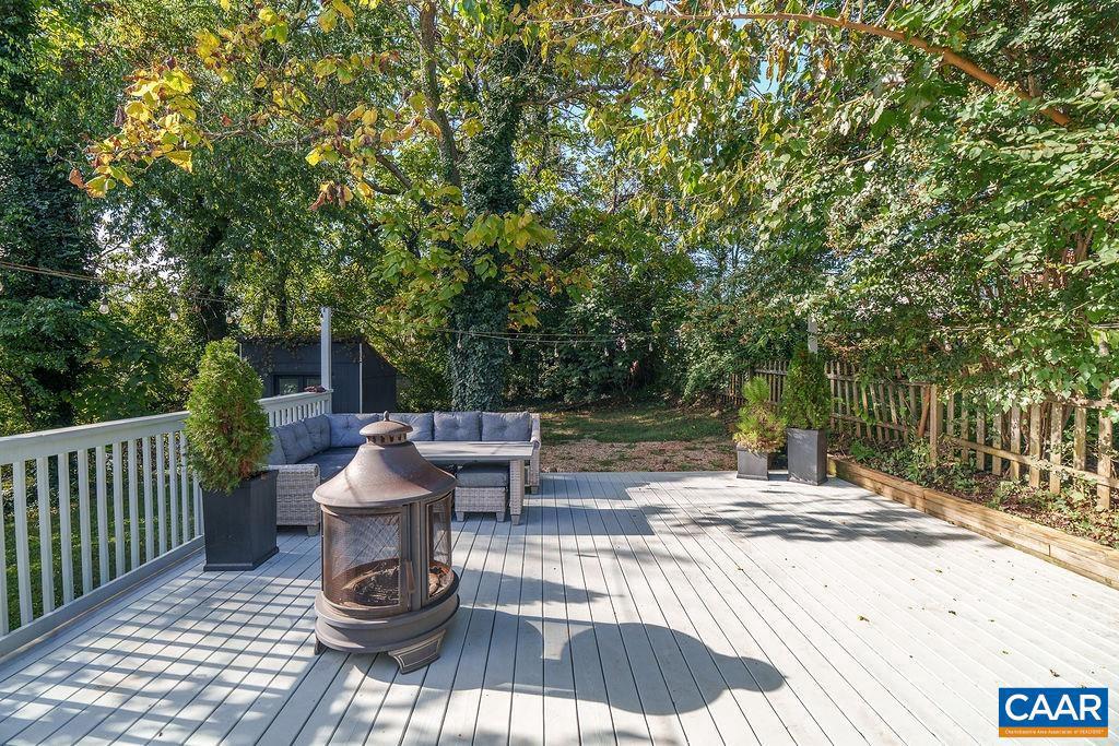 1112 MONTROSE AVE, CHARLOTTESVILLE, Virginia 22902, 2 Bedrooms Bedrooms, ,1 BathroomBathrooms,Residential,For sale,1112 MONTROSE AVE,670268 MLS # 670268