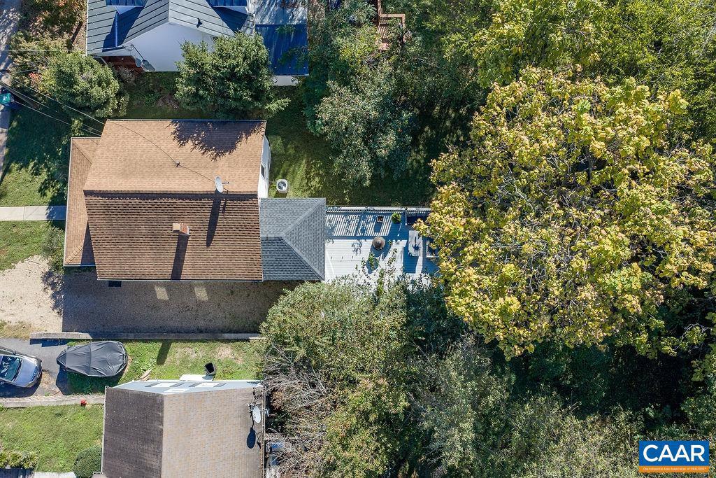 1112 MONTROSE AVE, CHARLOTTESVILLE, Virginia 22902, 2 Bedrooms Bedrooms, ,1 BathroomBathrooms,Residential,For sale,1112 MONTROSE AVE,670268 MLS # 670268