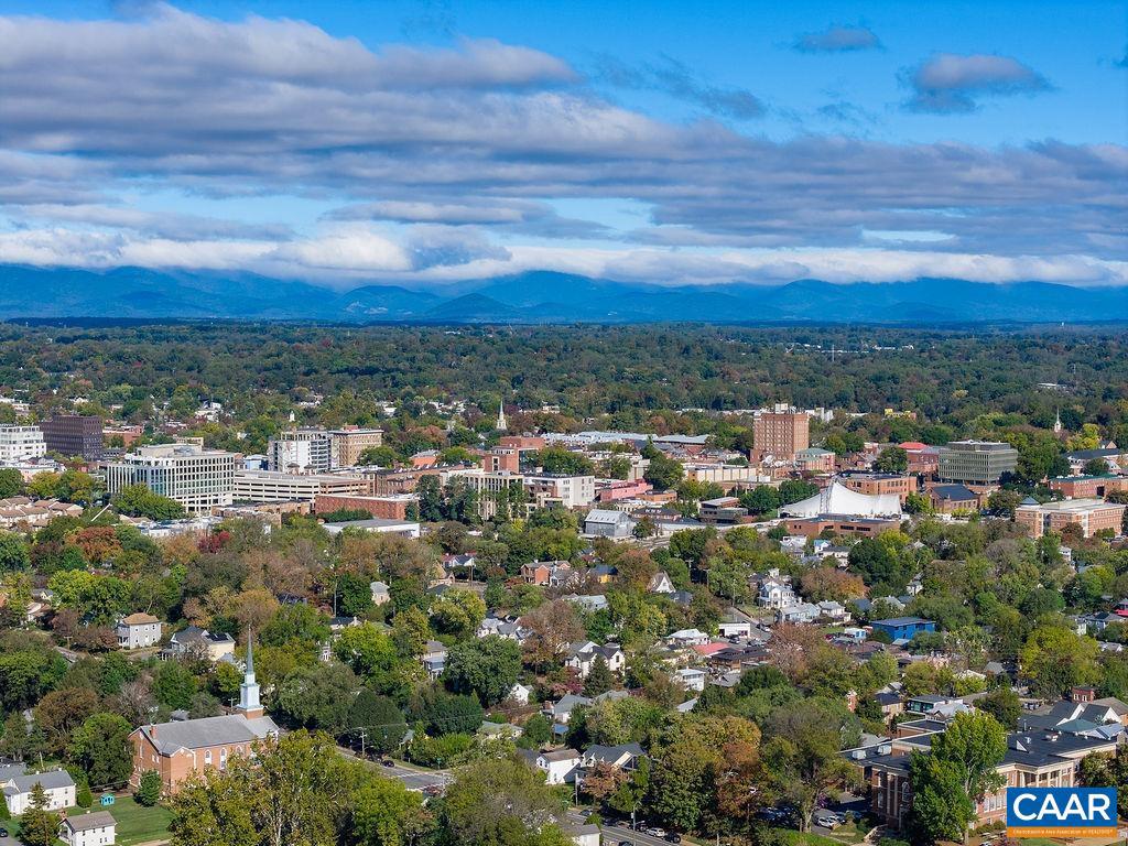 1112 MONTROSE AVE, CHARLOTTESVILLE, Virginia 22902, 2 Bedrooms Bedrooms, ,1 BathroomBathrooms,Residential,For sale,1112 MONTROSE AVE,670268 MLS # 670268