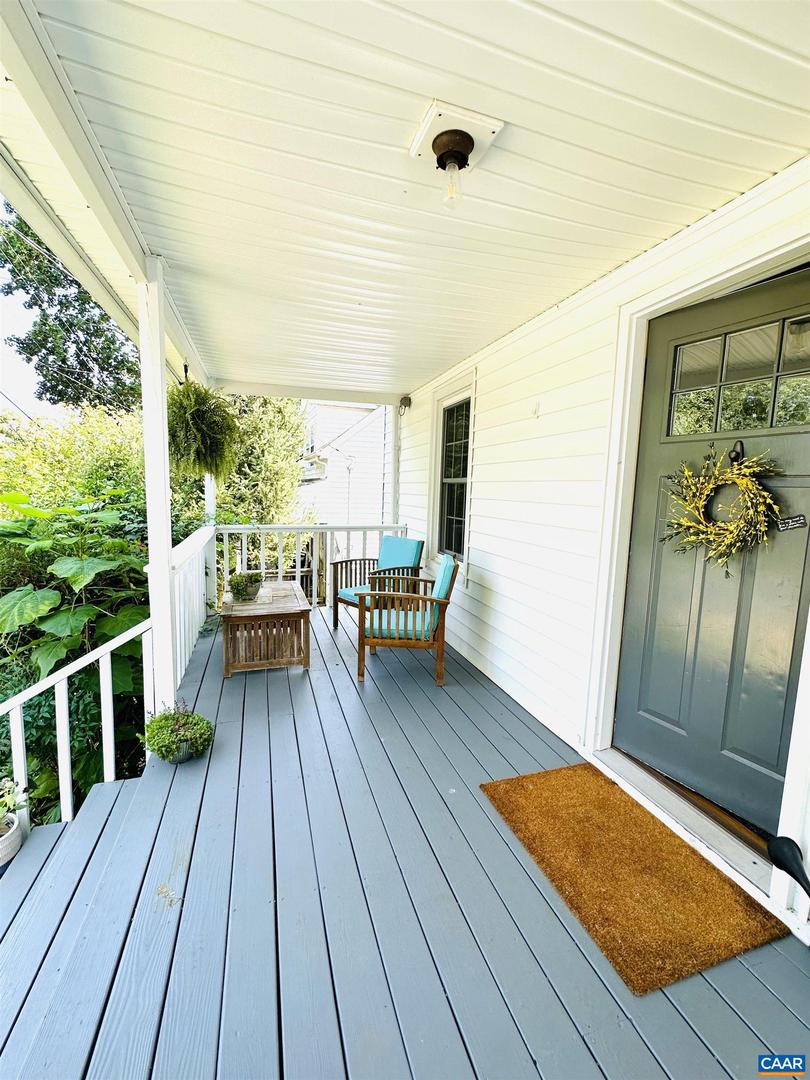 1112 MONTROSE AVE, CHARLOTTESVILLE, Virginia 22902, 2 Bedrooms Bedrooms, ,1 BathroomBathrooms,Residential,For sale,1112 MONTROSE AVE,670268 MLS # 670268