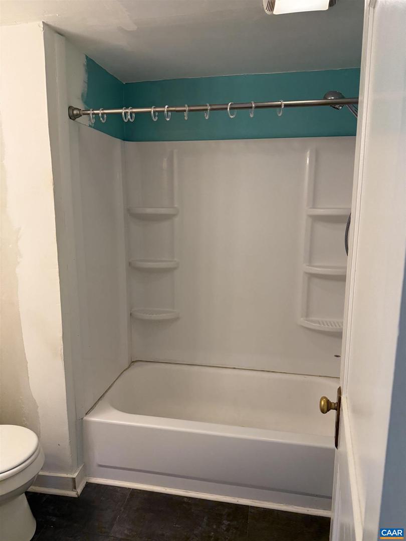 35 STANLEY ST, STAUNTON, Virginia 24401, 3 Bedrooms Bedrooms, ,1 BathroomBathrooms,Residential,For sale,35 STANLEY ST,670271 MLS # 670271 35 STANLEY ST, STAUNTON, Virginia 24401, 3 Bedrooms Bedrooms, ,1 BathroomBathrooms,Residential,For sale,35 STANLEY ST,670271 MLS # 670271