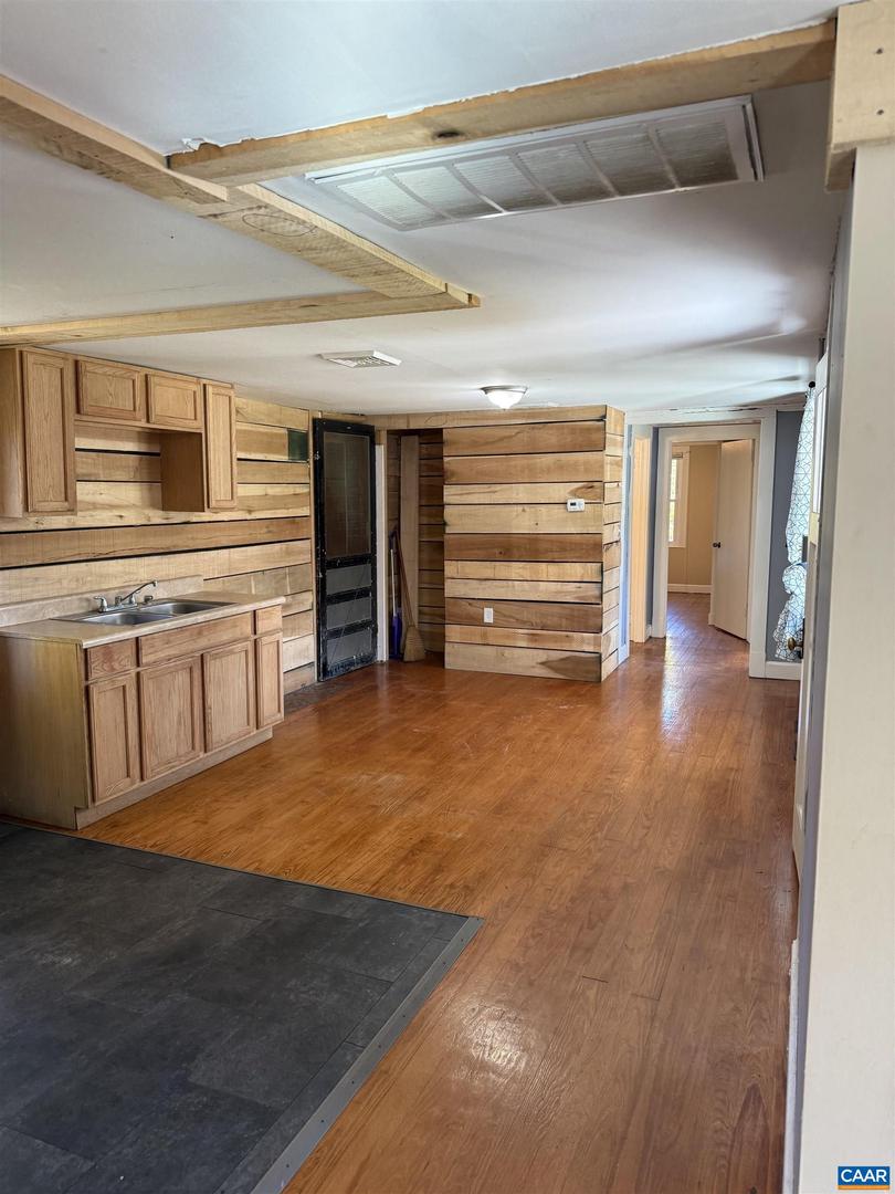 35 STANLEY ST, STAUNTON, Virginia 24401, 3 Bedrooms Bedrooms, ,1 BathroomBathrooms,Residential,For sale,35 STANLEY ST,670271 MLS # 670271 35 STANLEY ST, STAUNTON, Virginia 24401, 3 Bedrooms Bedrooms, ,1 BathroomBathrooms,Residential,For sale,35 STANLEY ST,670271 MLS # 670271