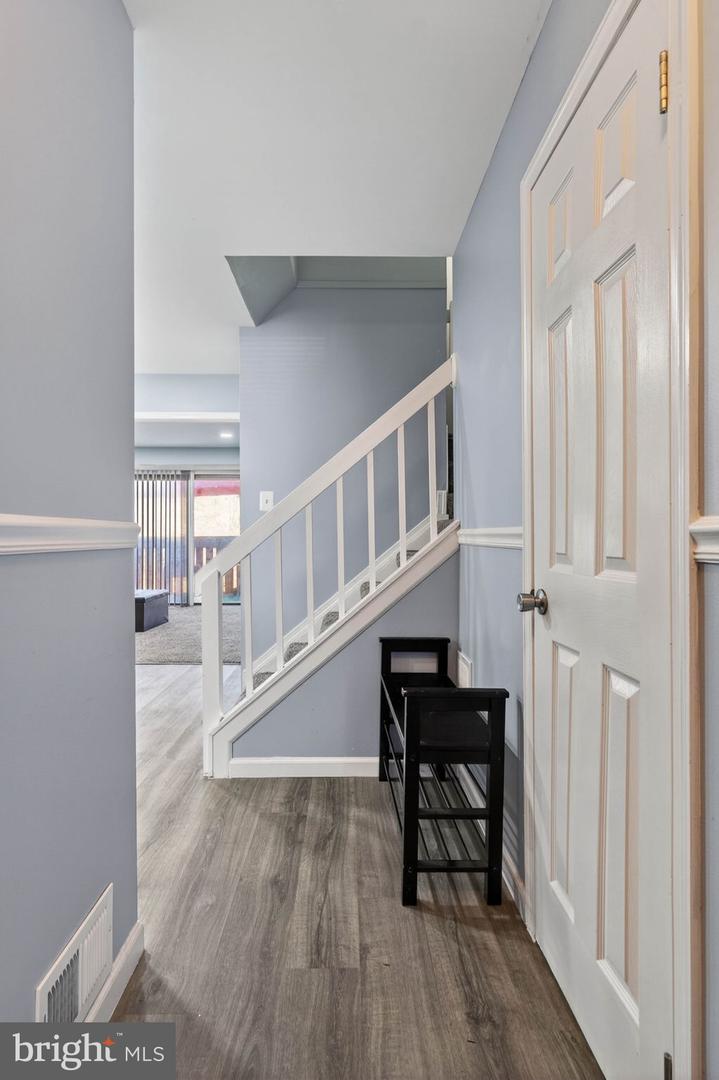 15237 FLINTLOCK TER, WOODBRIDGE, Virginia 22191, 4 Bedrooms Bedrooms, ,3 BathroomsBathrooms,Residential,For sale,15237 FLINTLOCK TER,VAPW2106478 MLS # VAPW2106478