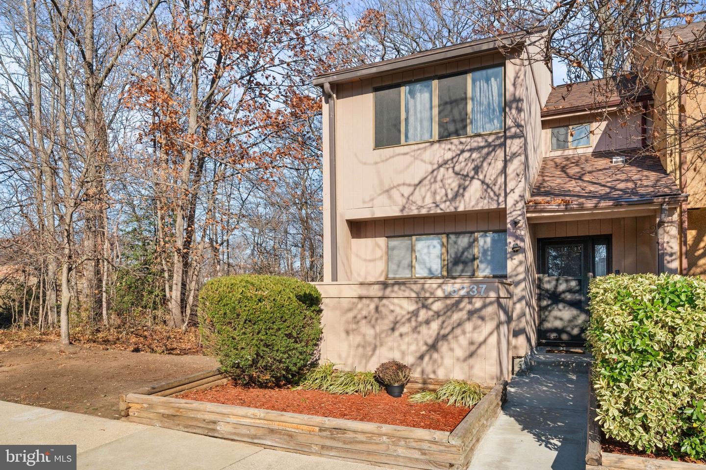 15237 FLINTLOCK TER, WOODBRIDGE, Virginia 22191, 4 Bedrooms Bedrooms, ,3 BathroomsBathrooms,Residential,For sale,15237 FLINTLOCK TER,VAPW2106478 MLS # VAPW2106478