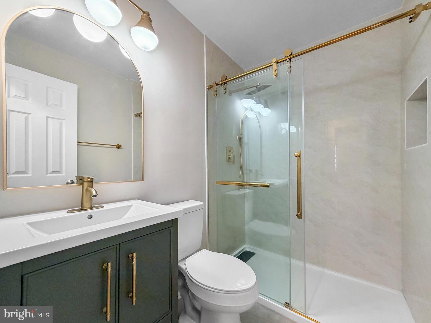 1520 MARYLAND AVE, WOODBRIDGE, Virginia 22191, 4 Bedrooms Bedrooms, ,2 BathroomsBathrooms,Residential,For sale,1520 MARYLAND AVE,VAPW2106486 MLS # VAPW2106486