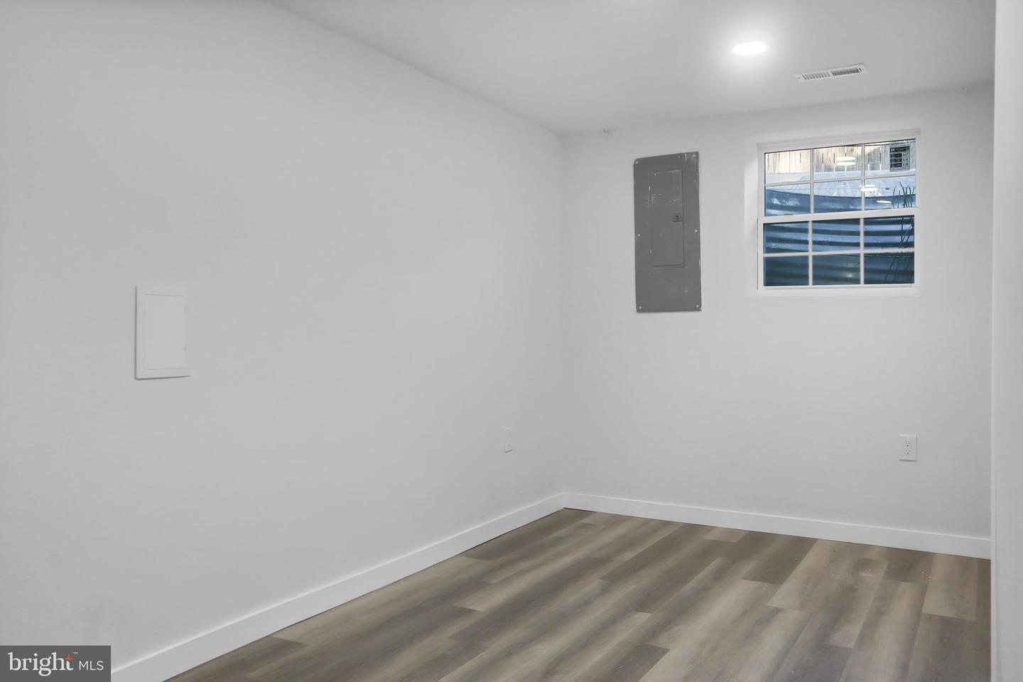 1520 MARYLAND AVE, WOODBRIDGE, Virginia 22191, 4 Bedrooms Bedrooms, ,2 BathroomsBathrooms,Residential,For sale,1520 MARYLAND AVE,VAPW2106486 MLS # VAPW2106486