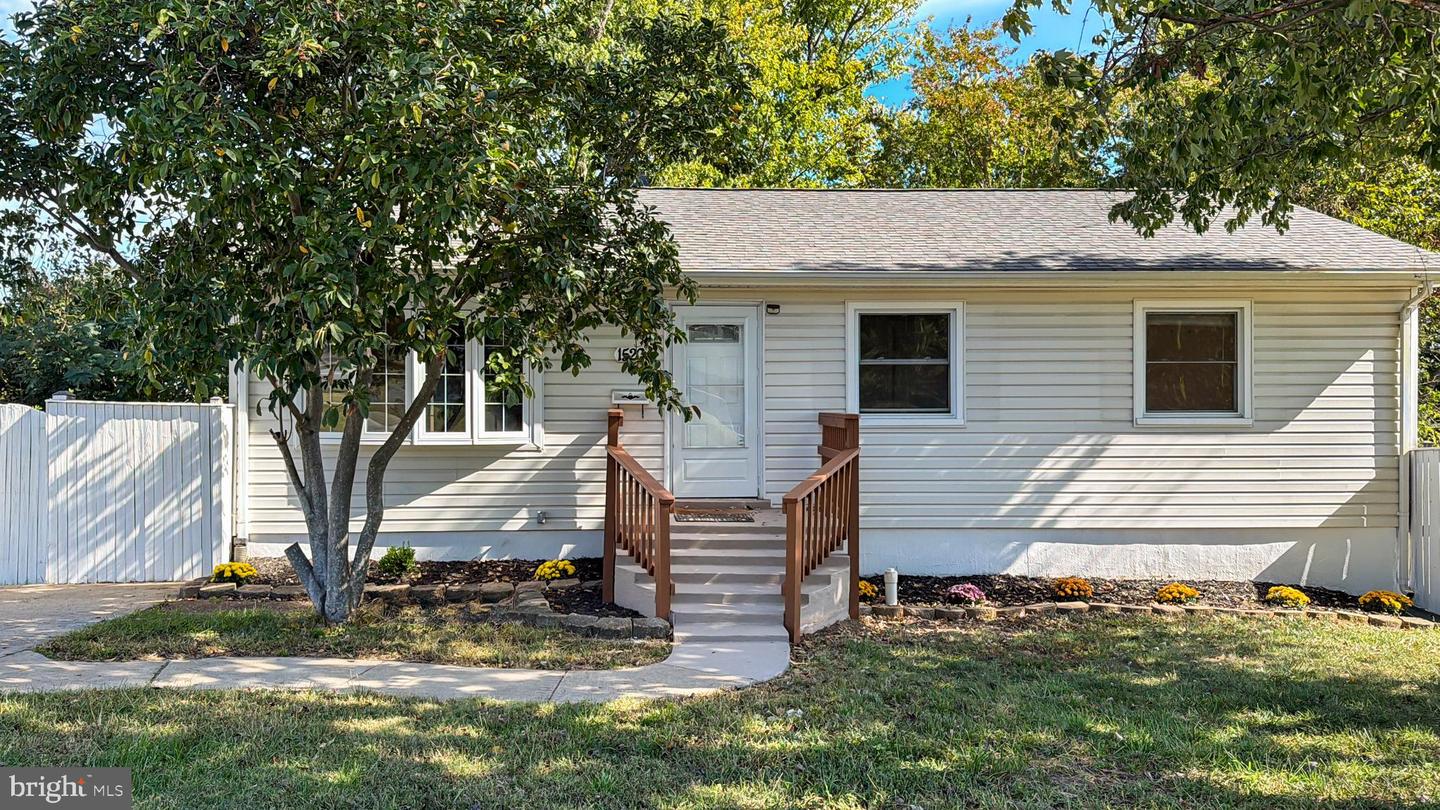1520 MARYLAND AVE, WOODBRIDGE, Virginia 22191, 4 Bedrooms Bedrooms, ,2 BathroomsBathrooms,Residential,For sale,1520 MARYLAND AVE,VAPW2106486 MLS # VAPW2106486
