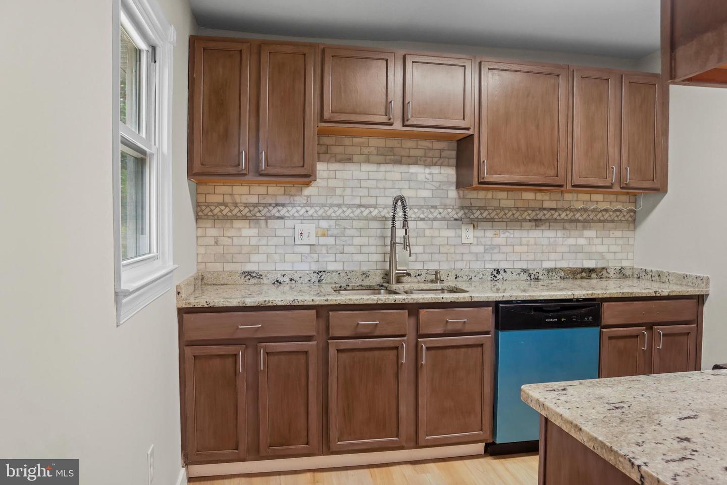 1520 MARYLAND AVE, WOODBRIDGE, Virginia 22191, 4 Bedrooms Bedrooms, ,2 BathroomsBathrooms,Residential,For sale,1520 MARYLAND AVE,VAPW2106486 MLS # VAPW2106486