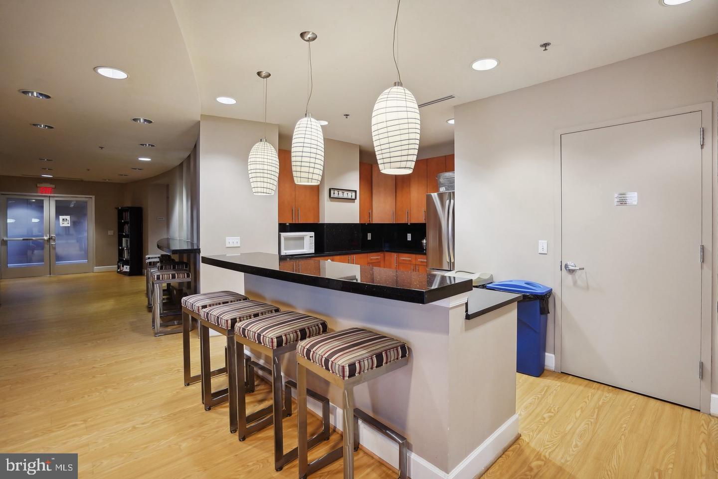 444 W BROAD ST #401, FALLS CHURCH, Virginia 22046, 2 Bedrooms Bedrooms, ,2 BathroomsBathrooms,Residential,For sale,444 W BROAD ST #401,VAFA2003364 MLS # VAFA2003364