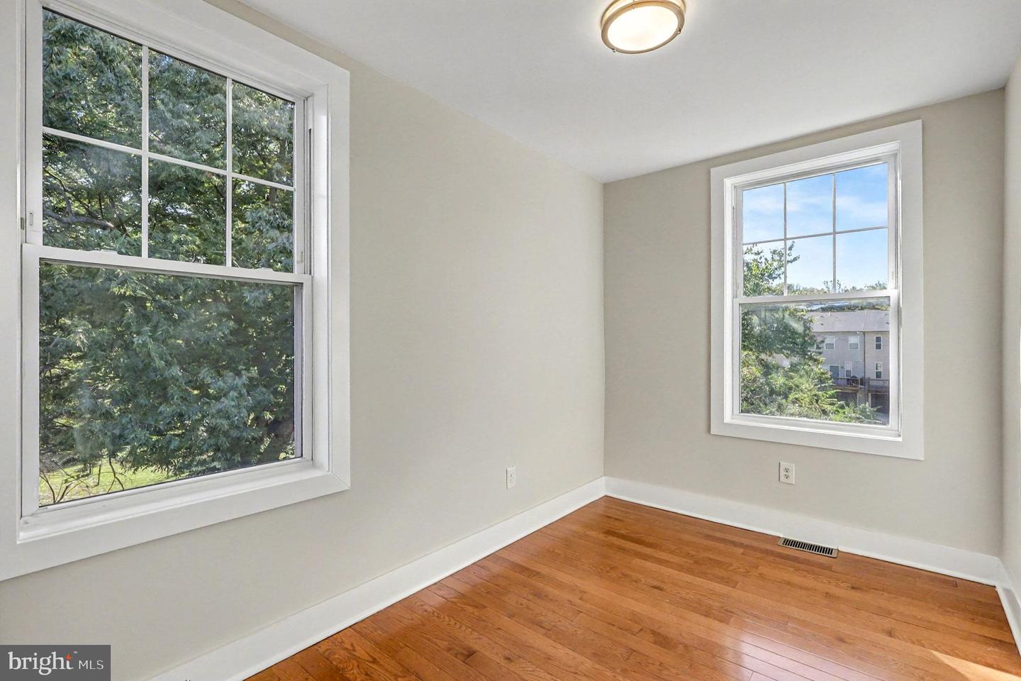 1719 FRANKFORD ST SE, WASHINGTON, District Of Columbia 20020, 4 Bedrooms Bedrooms, ,2 BathroomsBathrooms,Residential,For sale,1719 FRANKFORD ST SE,DCDC2228274 MLS # DCDC2228274