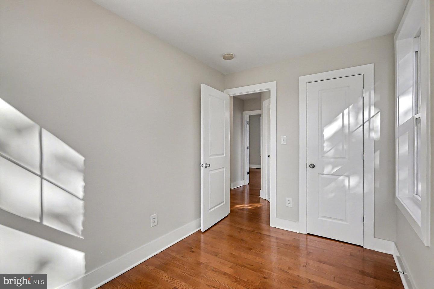 1719 FRANKFORD ST SE, WASHINGTON, District Of Columbia 20020, 4 Bedrooms Bedrooms, ,2 BathroomsBathrooms,Residential,For sale,1719 FRANKFORD ST SE,DCDC2228274 MLS # DCDC2228274