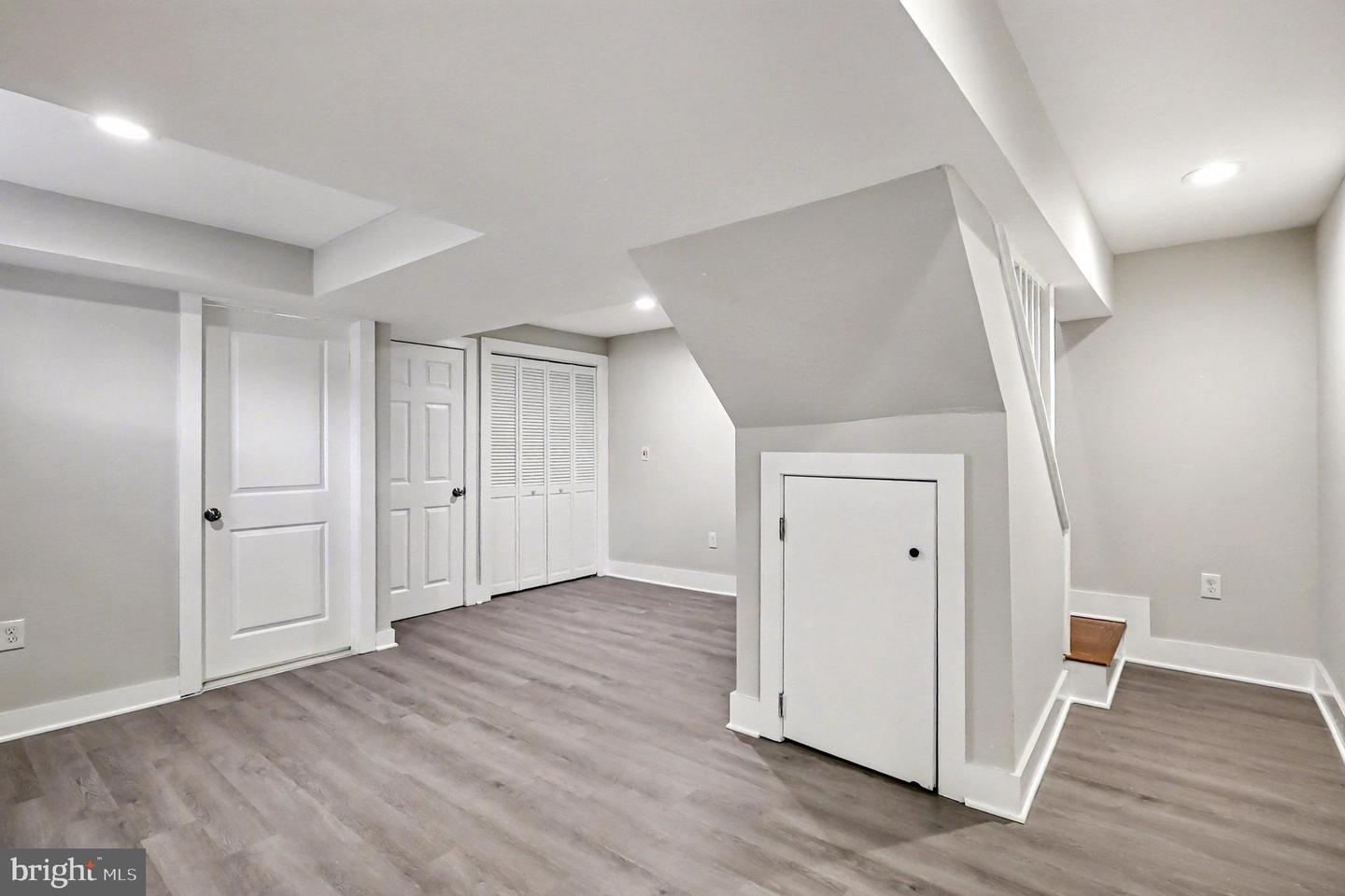 1719 FRANKFORD ST SE, WASHINGTON, District Of Columbia 20020, 4 Bedrooms Bedrooms, ,2 BathroomsBathrooms,Residential,For sale,1719 FRANKFORD ST SE,DCDC2228274 MLS # DCDC2228274
