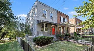 1719 FRANKFORD ST SE, WASHINGTON, District Of Columbia 20020, 4 Bedrooms Bedrooms, ,2 BathroomsBathrooms,Residential,For sale,1719 FRANKFORD ST SE,DCDC2228274 MLS # DCDC2228274