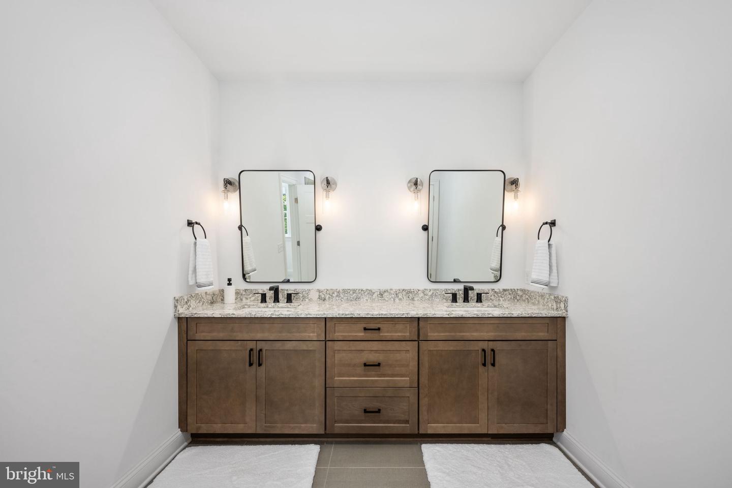 11302 RADCLIFF TER, SPOTSYLVANIA, Virginia 22551, 5 Bedrooms Bedrooms, ,4 BathroomsBathrooms,Residential,For sale,11302 RADCLIFF TER,VASP2033994 MLS # VASP2033994