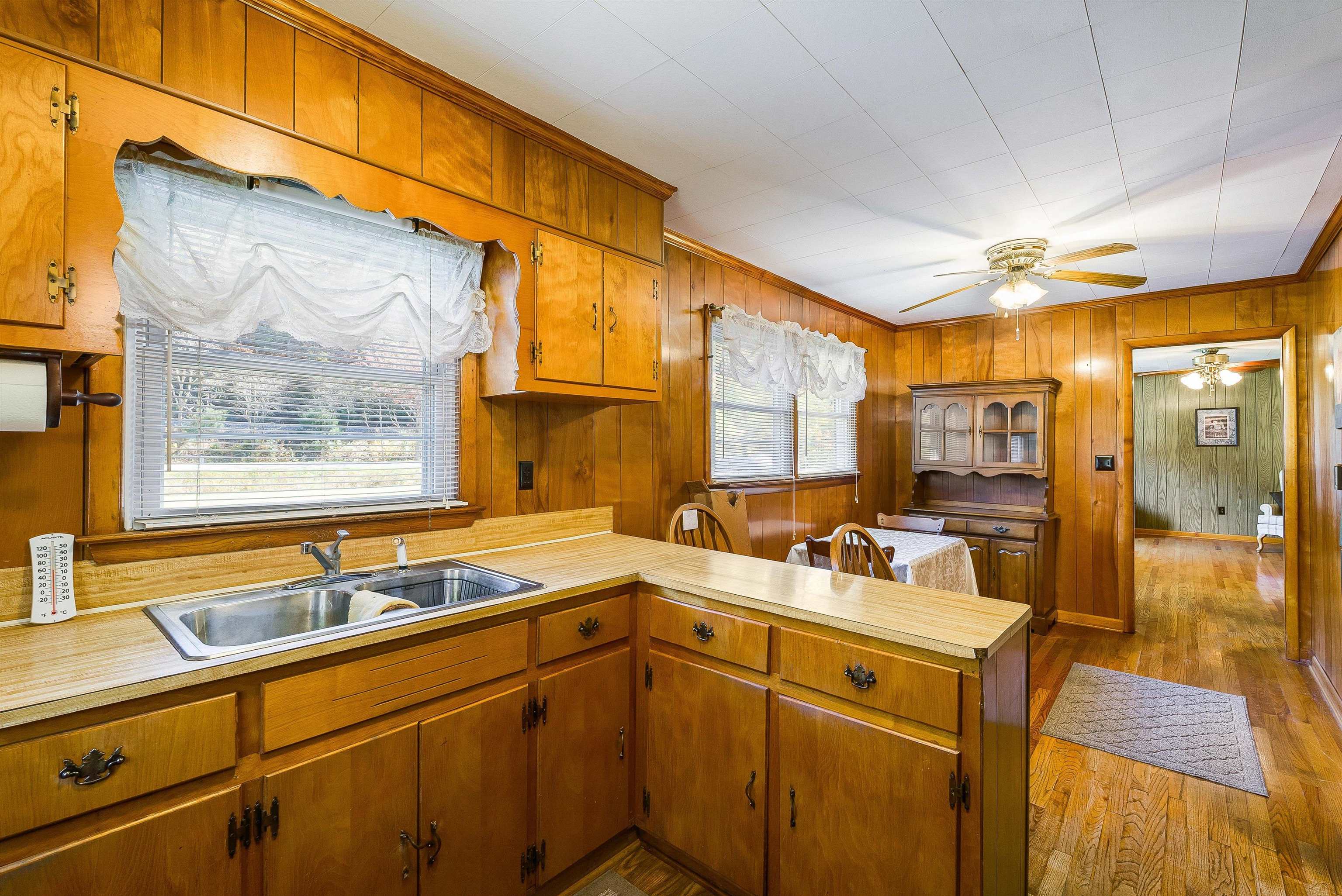 13 JEFF GORDON'S LN, GOSHEN, Virginia 24439, 3 Bedrooms Bedrooms, ,1 BathroomBathrooms,Residential,13 JEFF GORDON'S LN,670291 MLS # 670291